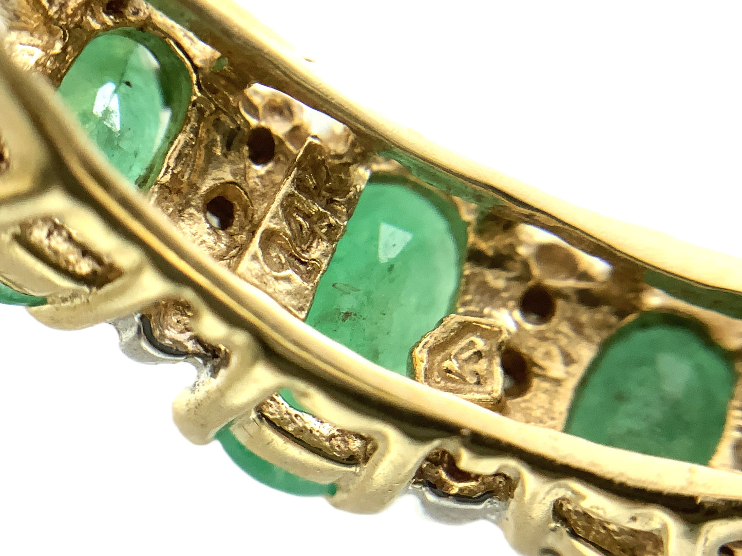 14K Yellow Gold Trilogy 3 Green Oval Emeralds and 6 Accent Diamonds .06 Total Carats Size 6.75 Ring AU403