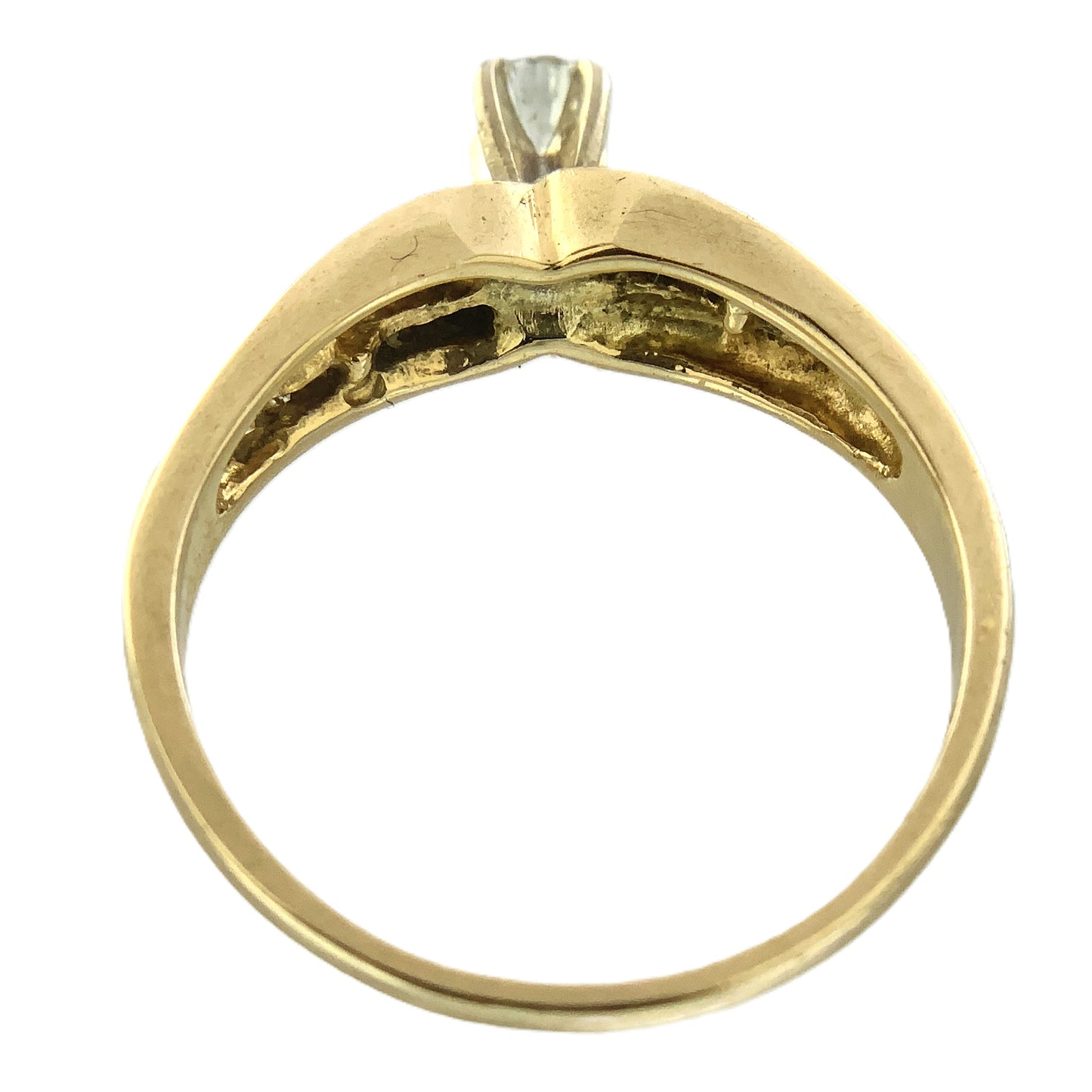 14K Yellow Gold Engagement Round Solitaire and 12 Round Diamonds Accents .31 Total Carats Size 7 Ring AU406