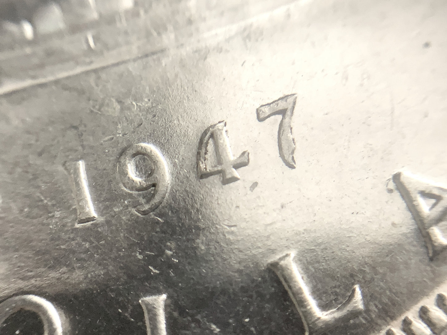 .600 ozt 1947 Canada MS-63 Silver $1