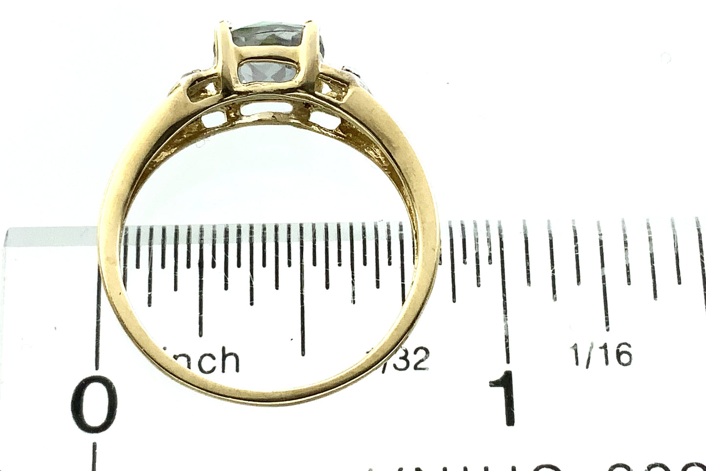 10K Yellow Gold Cushion Cut Mystic Topaz and Diamond .02 Total Carats Size 7.75 Ring AU408