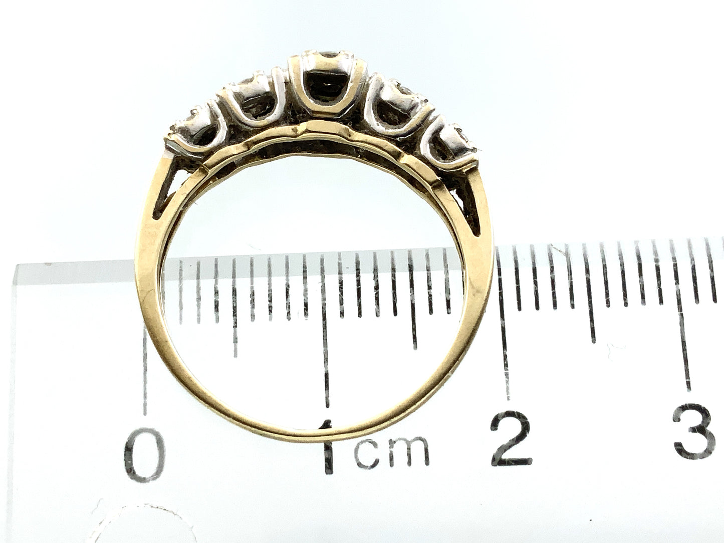 10K Yellow Gold Five Stone Diamond Band Cavendish .21 Total Carats Size 5.75 Ring AU409