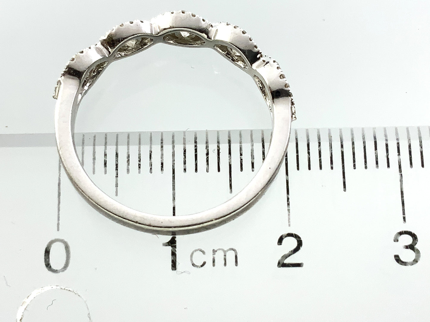 10K White Gold Wave Scalloped 5 Diamonds with Milgrain Accents .3 Total Carats Size 6.5 Ring AU411