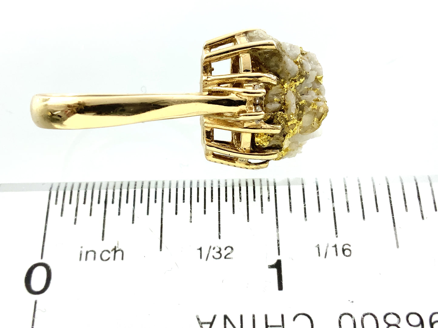 10K Yellow Natural Gold Vein 24K Nuggets Embedded in Quartz Set in Claw Mount Stone Size 6.5 Ring AU412