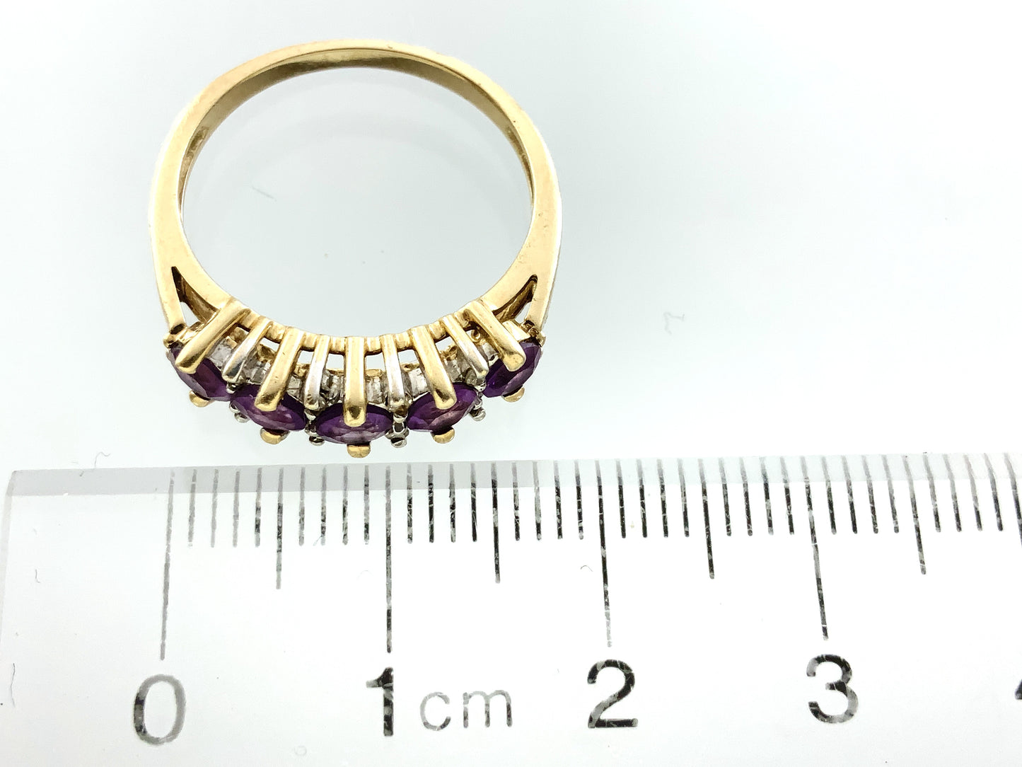 10K Yellow Gold 5 Stone Round Amethyst with Diamonds Accents .08 Total Carats Band Size 6.75 Ring AU415