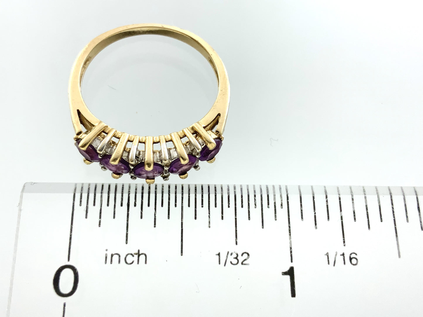 10K Yellow Gold 5 Stone Round Amethyst with Diamonds Accents .08 Total Carats Band Size 6.75 Ring AU415