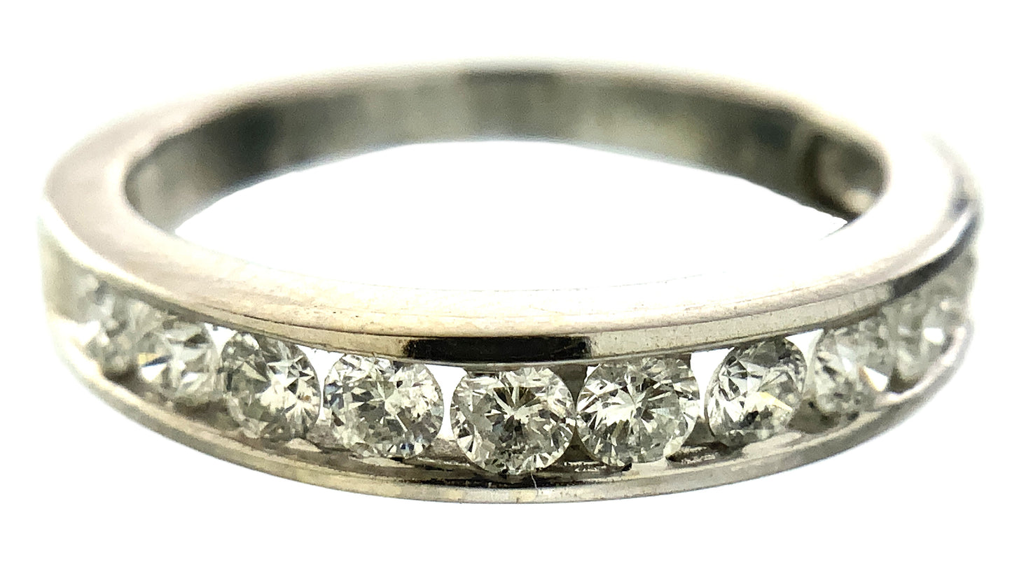 14K White Gold Half Eternity .55 Total Carats 5.25 Size Ring AU417