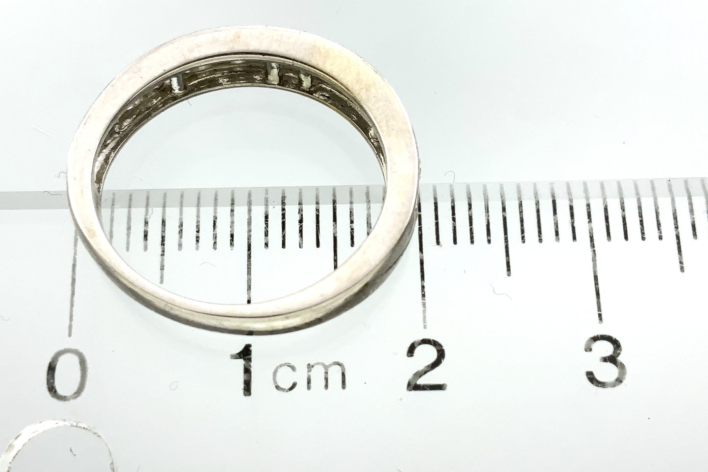 14K White Gold Half Eternity .55 Total Carats 5.25 Size Ring AU417