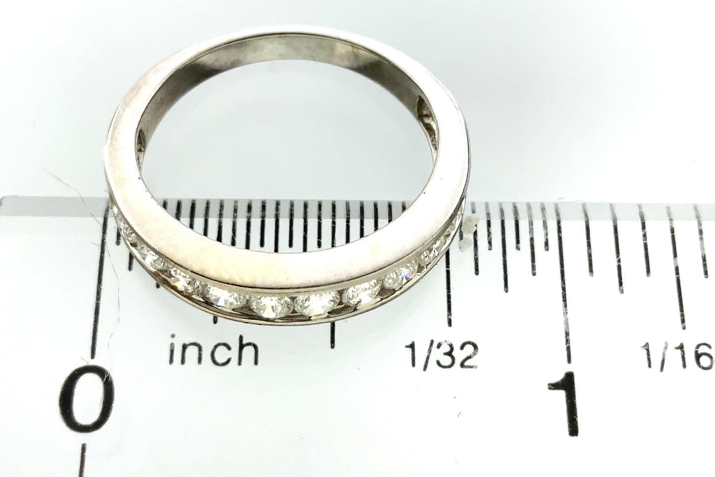 14K White Gold Half Eternity .55 Total Carats 5.25 Size Ring AU417