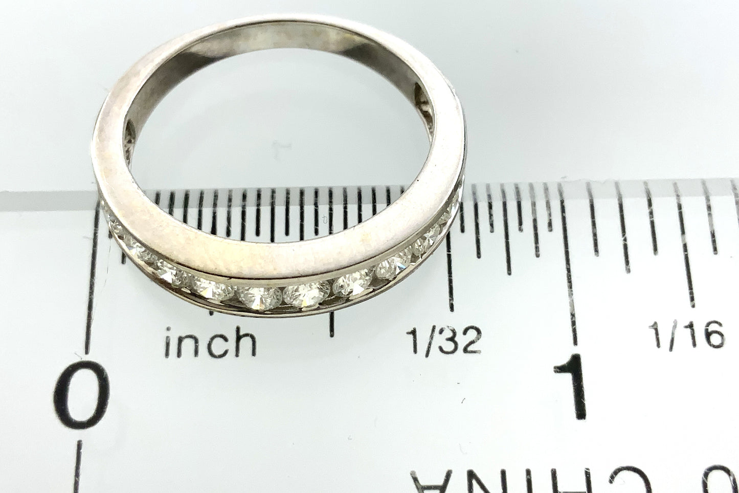 14K White Gold Half Eternity .55 Total Carats 5.25 Size Ring AU417