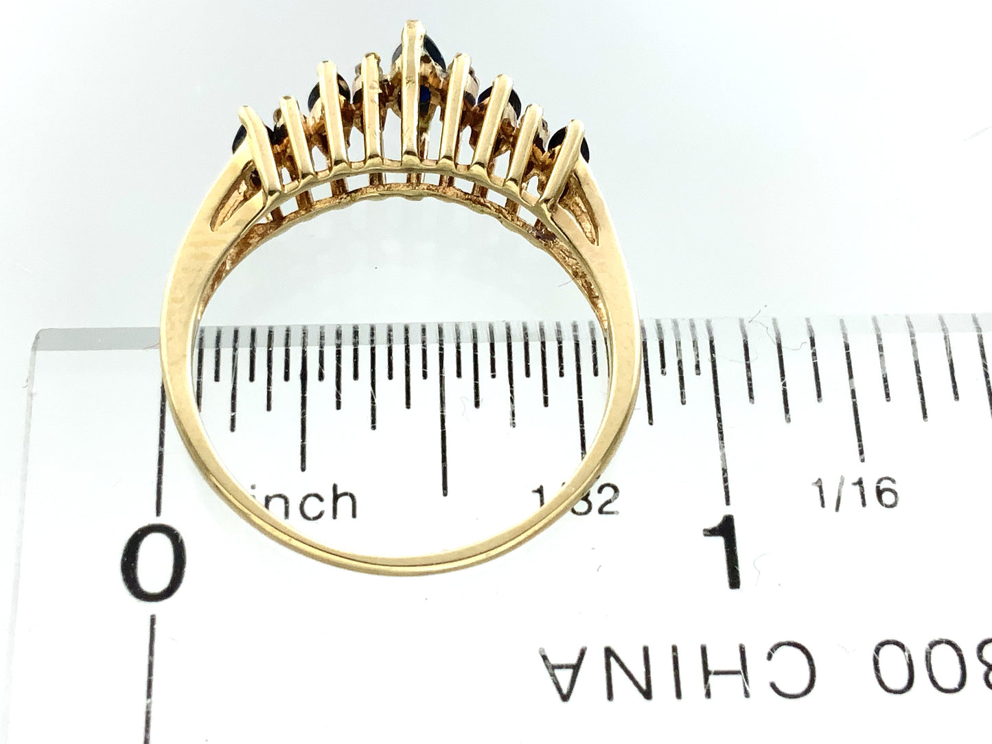 10K Yellow Gold 5 Marquise Cut Blue Sapphires with Diamond .16 Total Carats Size 8.25 Ring AU419