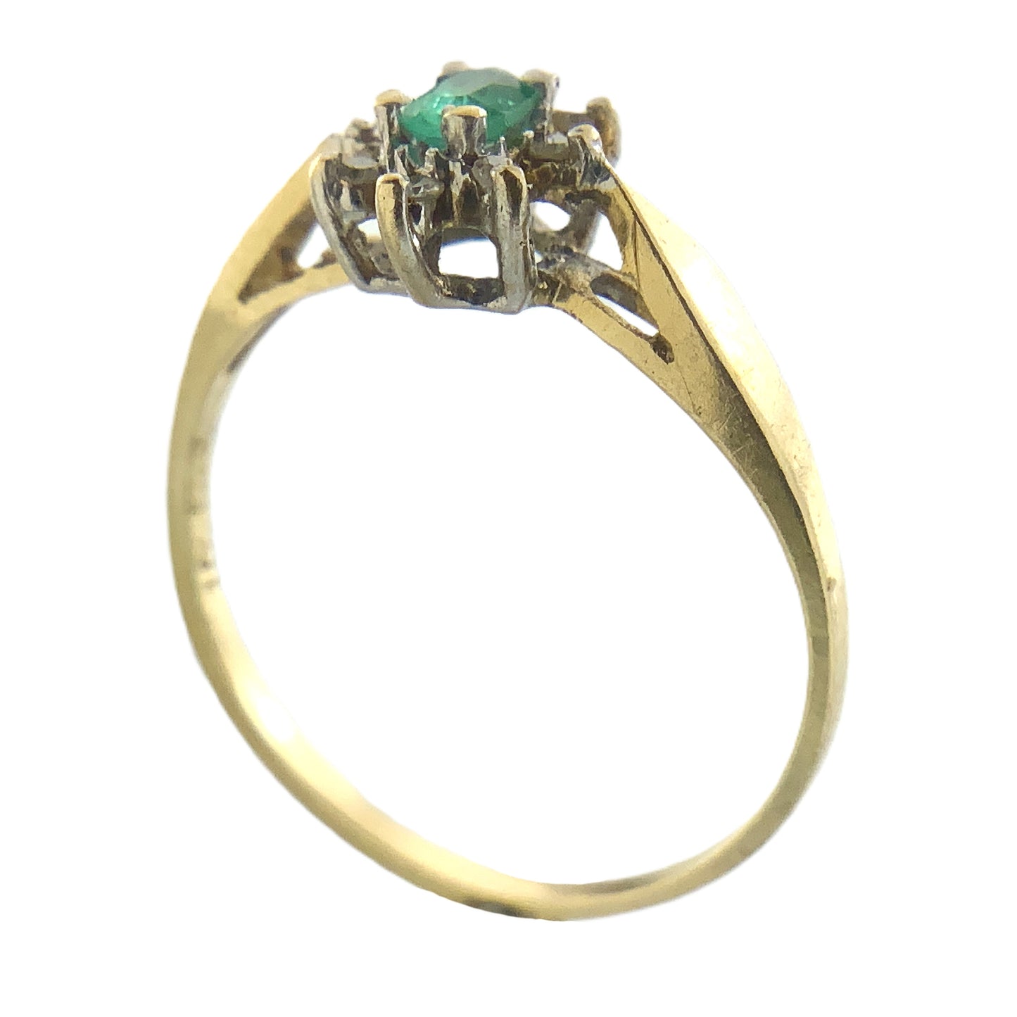 10K Yellow Gold Oval Emerald and Diamond Cluster Halo .08 Total Carats Size 5.5 Ring AU423