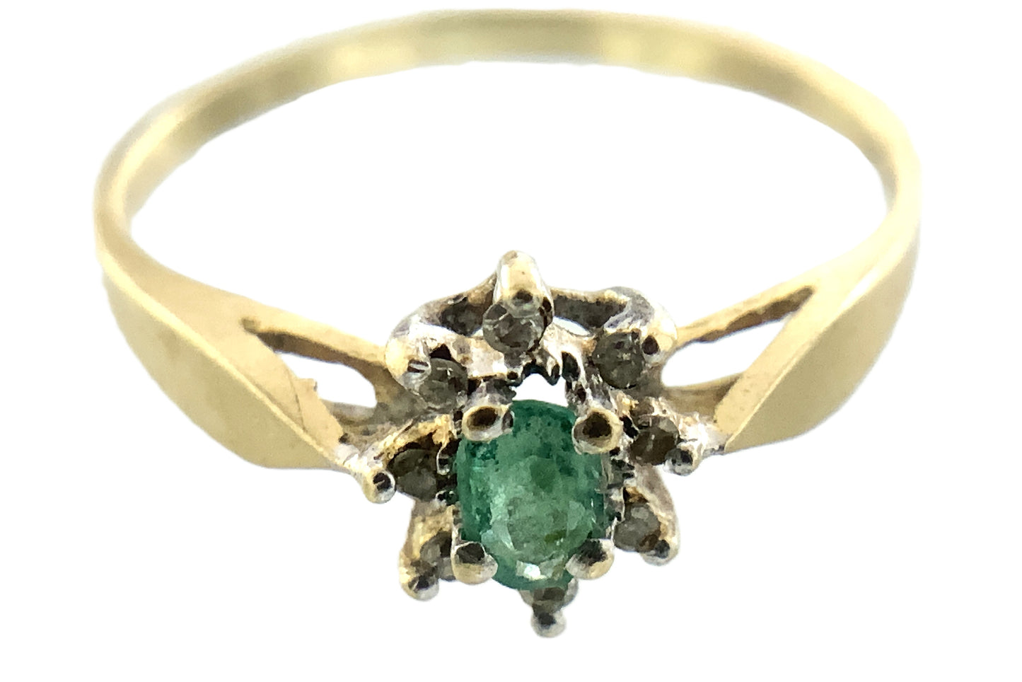 10K Yellow Gold Oval Emerald and Diamond Cluster Halo .08 Total Carats Size 5.5 Ring AU423