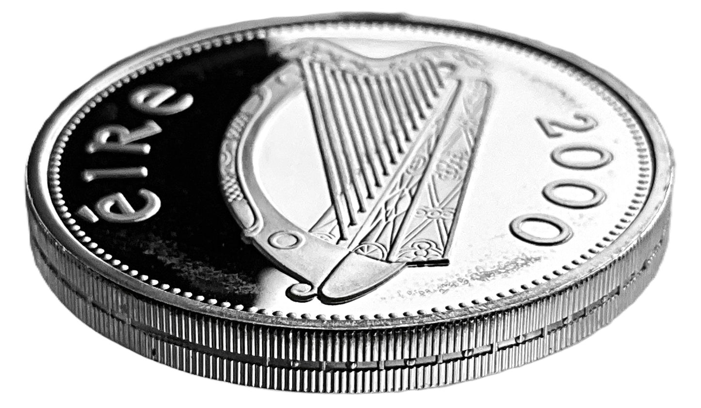 .5977 ozt Ireland Harp Currach Silver Coin £1