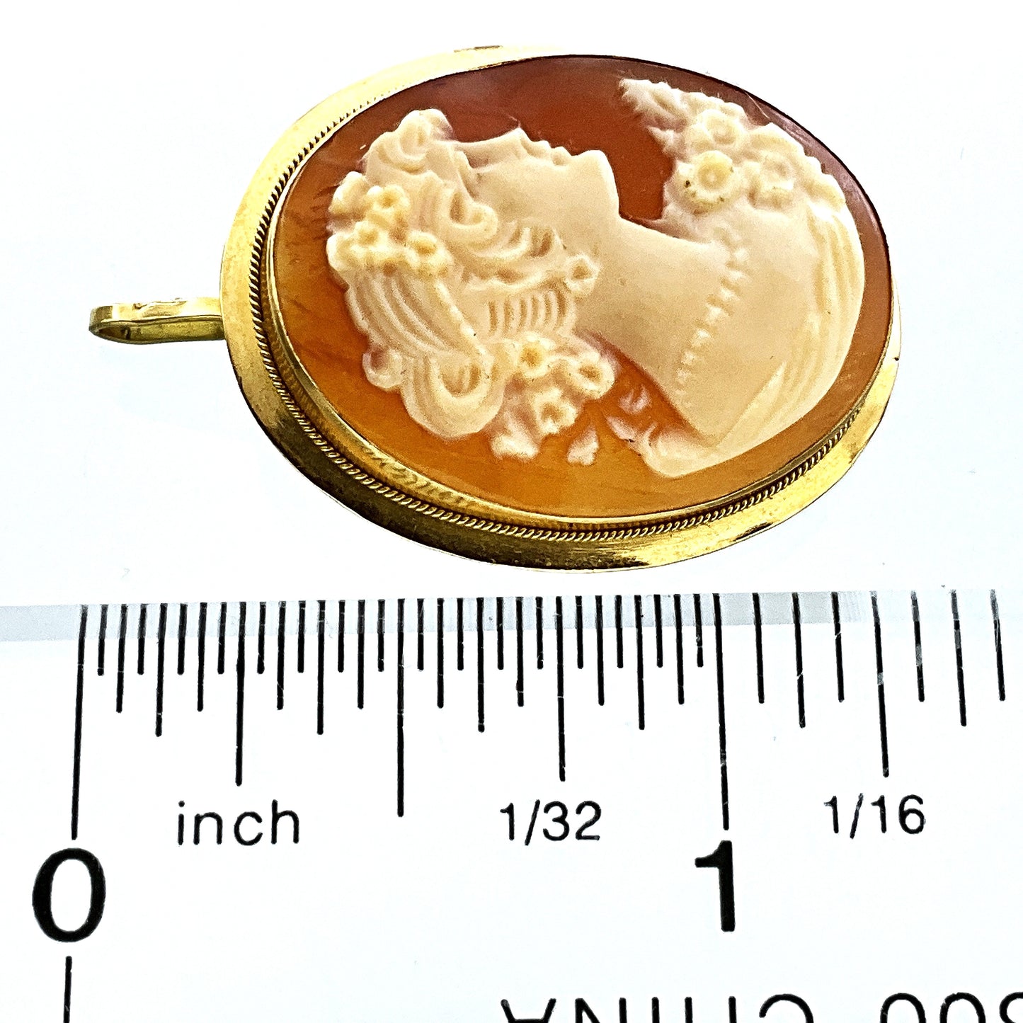 18K Yellow Gold Cameo Bail Pendant Brooch AU337