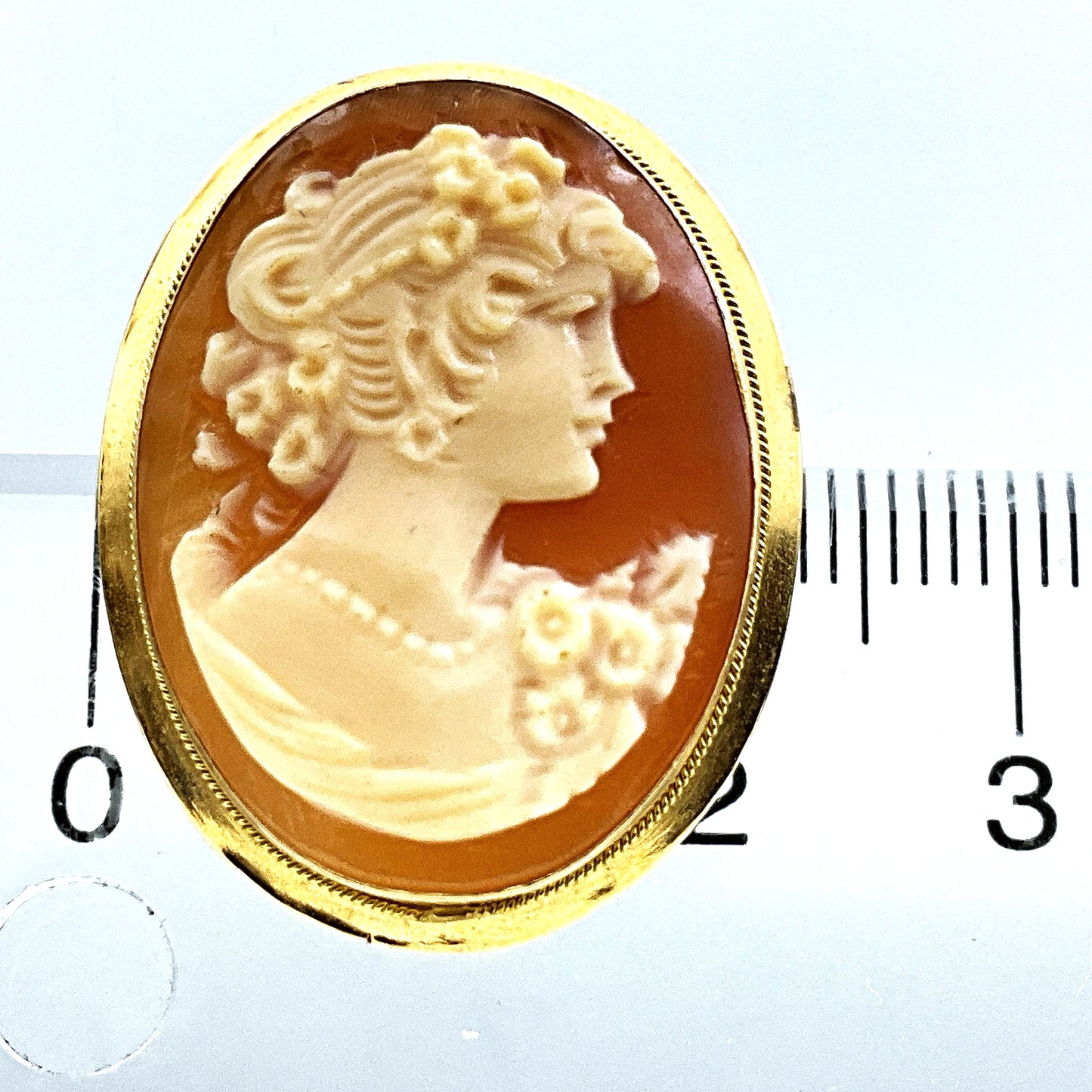 18K Yellow Gold Cameo Bail Pendant Brooch AU337